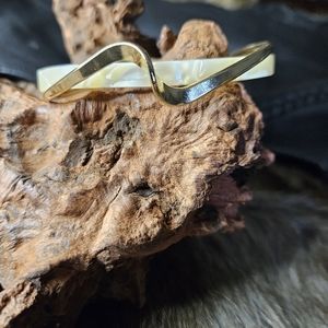 Double Twist Gold & Shell Bangle Bracelet
